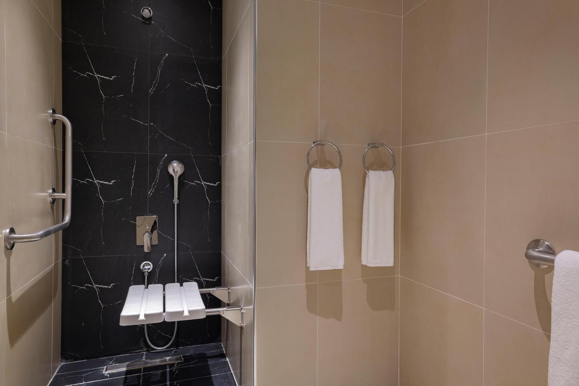 Hotel Local Dubai At Jumeirah Village Triangle 외부 사진