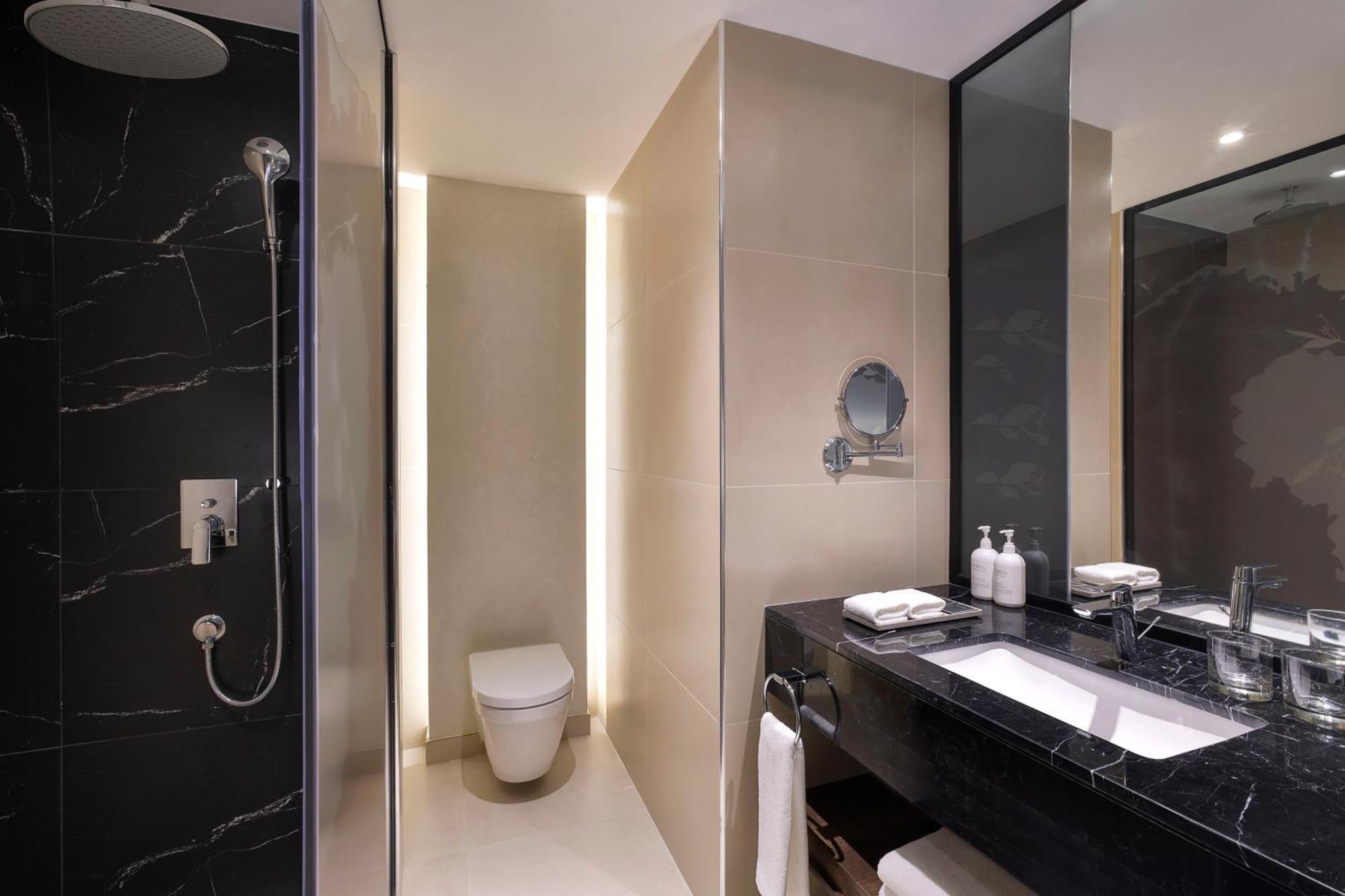 Hotel Local Dubai At Jumeirah Village Triangle 외부 사진