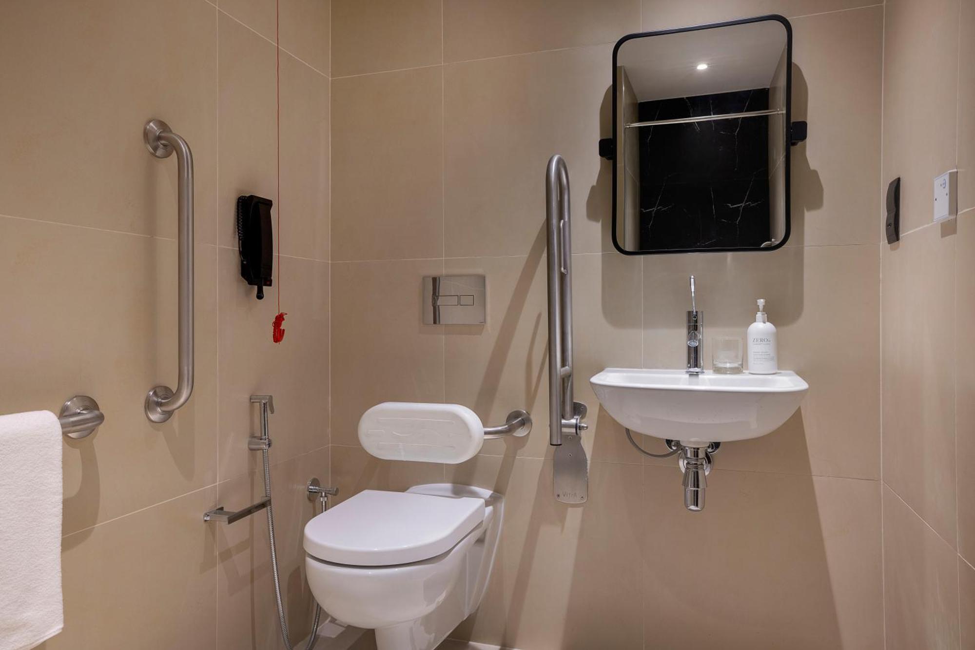 Hotel Local Dubai At Jumeirah Village Triangle 외부 사진