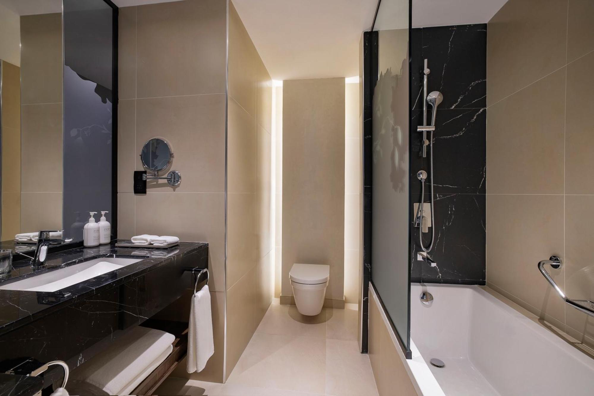 Hotel Local Dubai At Jumeirah Village Triangle 외부 사진